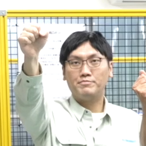 プリント基板設計製作スタッフ 拓也さん